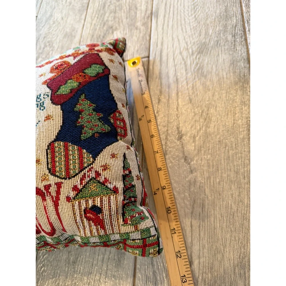 Vintage Tapestry Christmas Throw‎ Pillow Folk Art Accent Cottage Santa Holiday